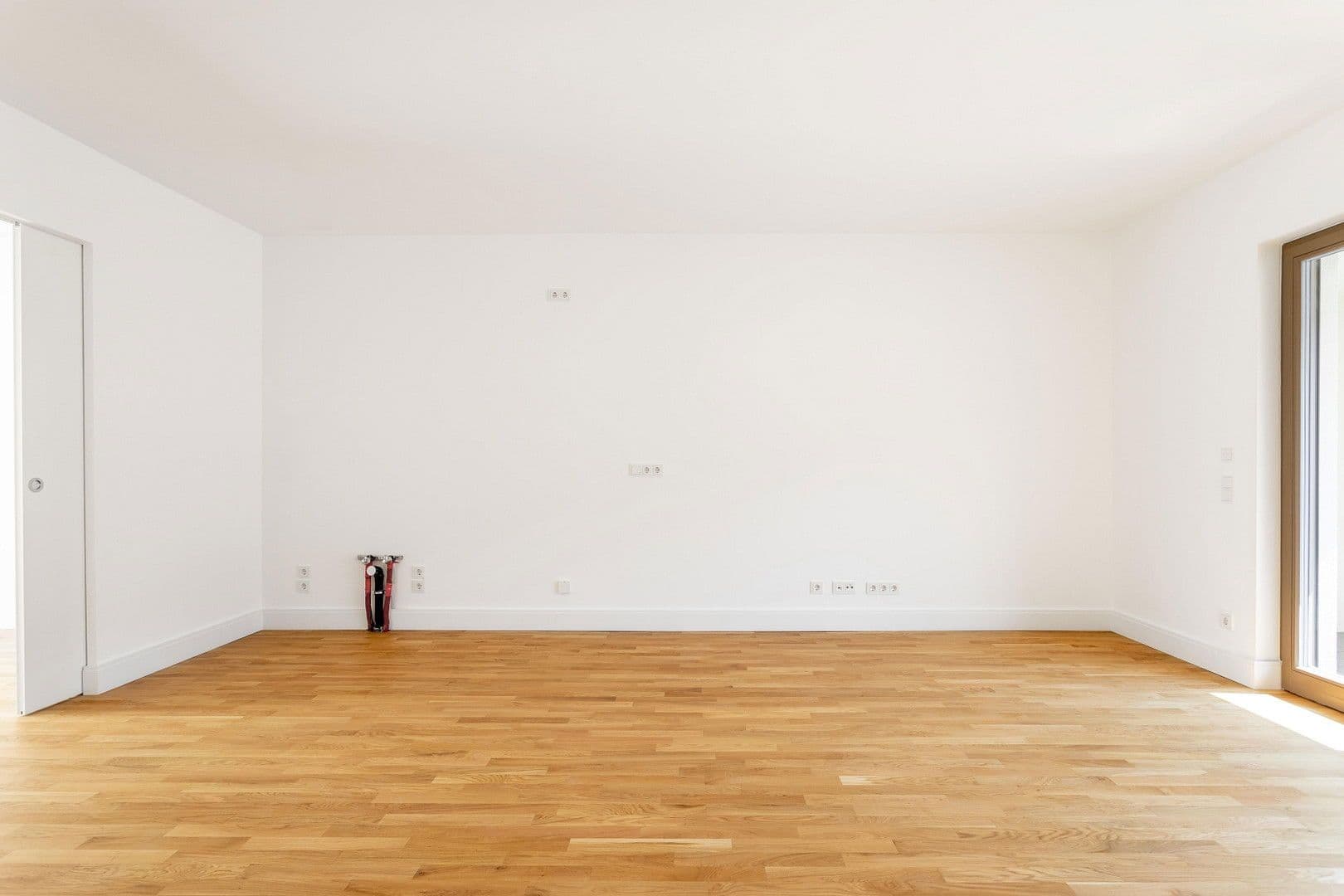 Predaj bytu 3-izbový 72 m², Hohenstaufenstraße 9, Berlin, Berlín Predaj bytu 3-izbový 72 m², Hohenstaufenstraße 9, Berlin, Berlín