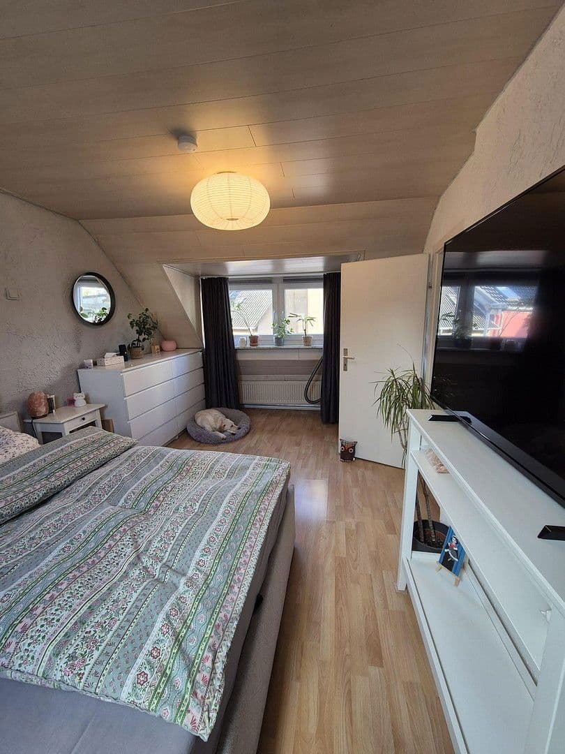 Prenájom domu 75 m², pozemek 110 m², Frechen, Severné Porýnie - Westfálsko Prenájom domu 75 m², pozemek 110 m², Frechen, Severné Porýnie - Westfálsko