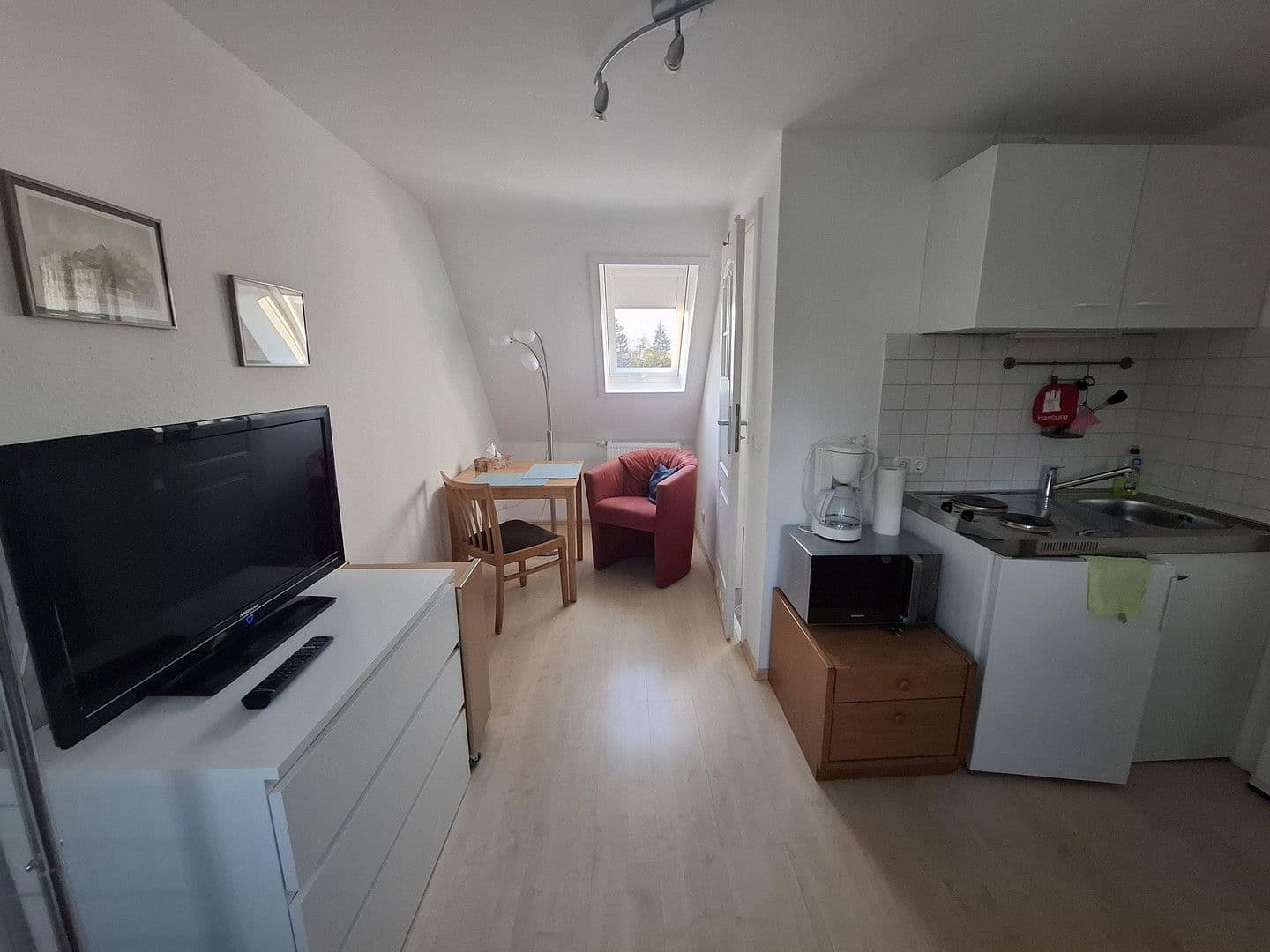 Prenájom bytu 1-izbový 16 m², Hamburg, Hamburg Prenájom bytu 1-izbový 16 m², Hamburg, Hamburg