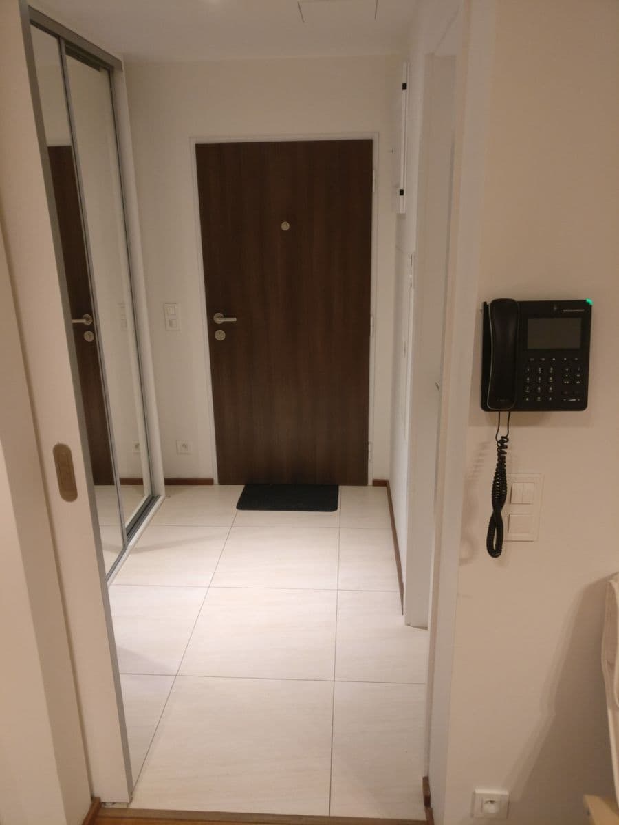 Prenájom bytu 1-izbový 34 m², U Michelského mlýna, Praha, Praha Prenájom bytu 1-izbový 34 m², U Michelského mlýna, Praha, Praha