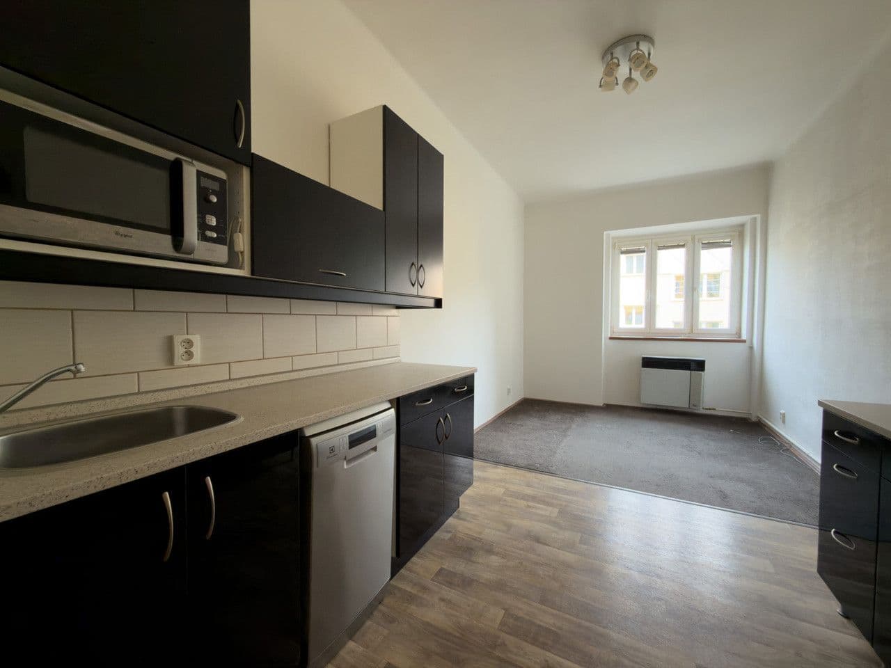 Predaj bytu 2-izbový 56 m², U Družstva Život, Praha, Praha Predaj bytu 2-izbový 56 m², U Družstva Život, Praha, Praha