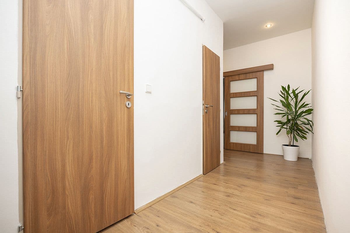 Predaj bytu 2-izbový 56 m², U Družstva Život, Praha, Praha Predaj bytu 2-izbový 56 m², U Družstva Život, Praha, Praha
