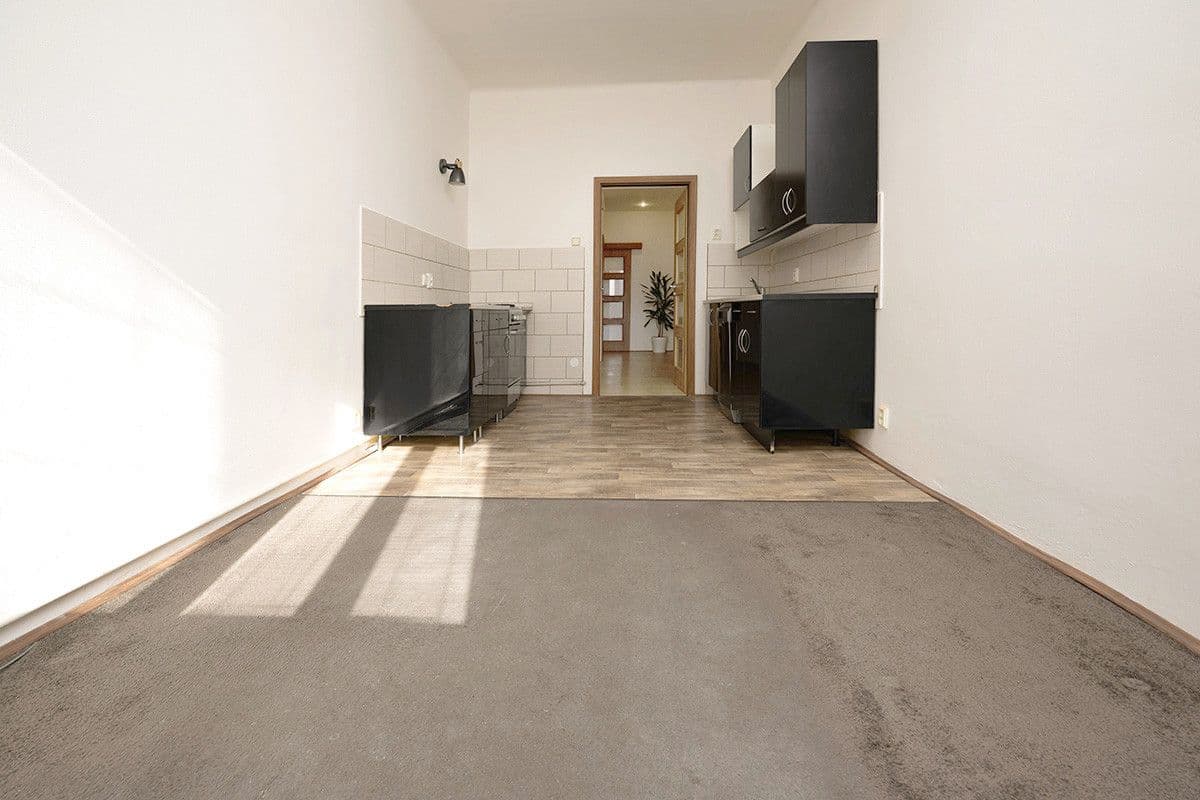 Predaj bytu 2-izbový 56 m², U Družstva Život, Praha, Praha Predaj bytu 2-izbový 56 m², U Družstva Život, Praha, Praha