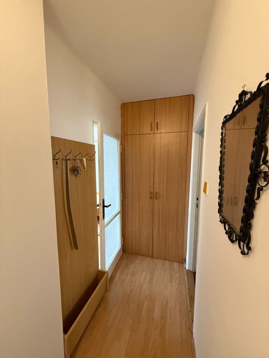 Prenájom bytu 3-izbový 78 m², Školní, Rakovník, Středočeský kraj Prenájom bytu 3-izbový 78 m², Školní, Rakovník, Středočeský kraj