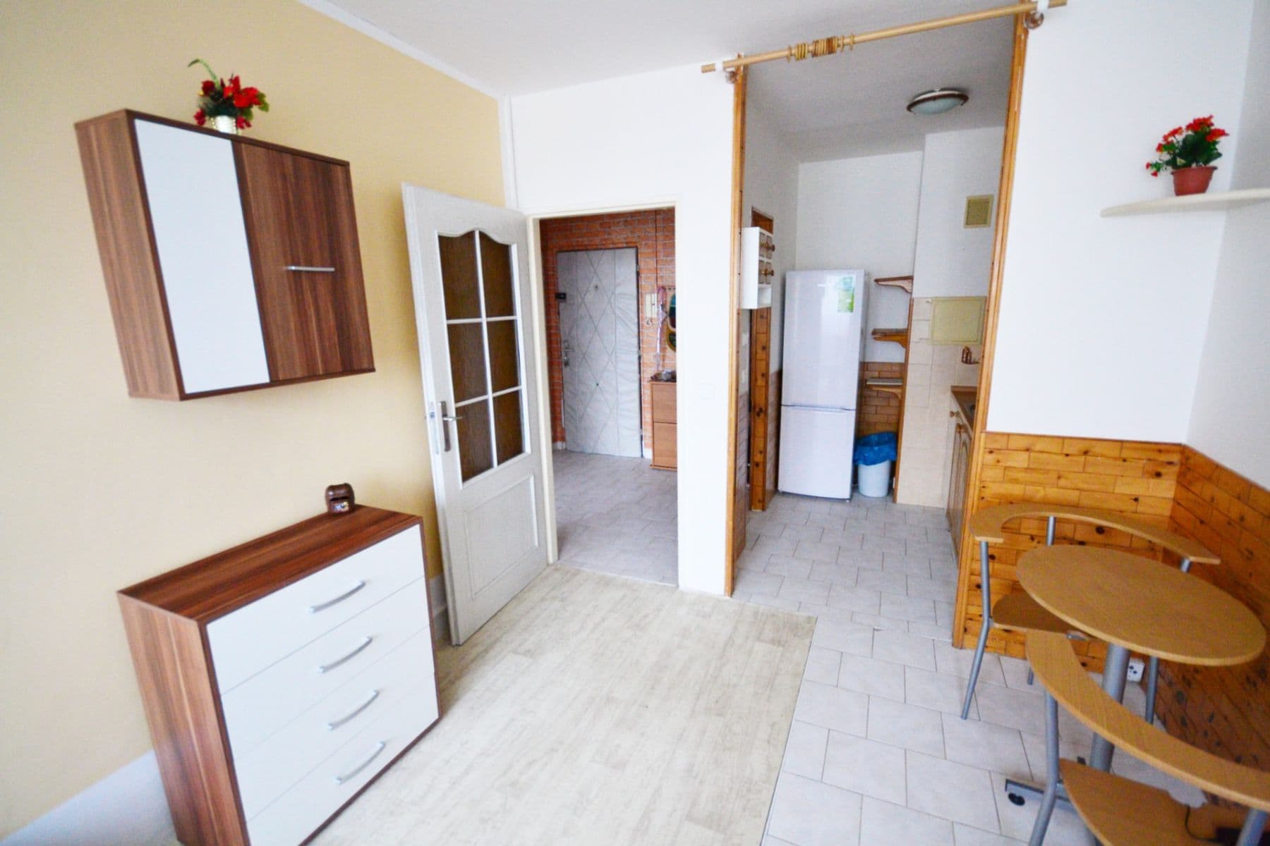 Predaj bytu 2-izbový 40 m², Holandská, Kladno, Středočeský kraj Predaj bytu 2-izbový 40 m², Holandská, Kladno, Středočeský kraj
