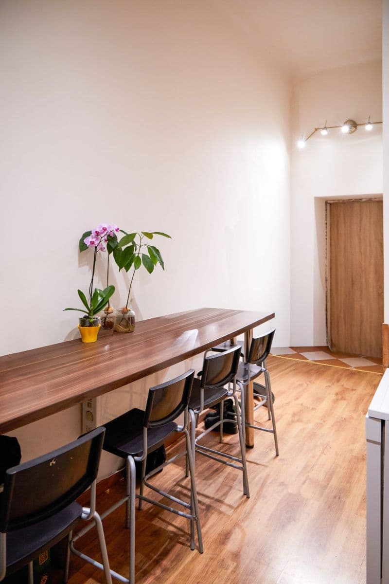 Prenájom bytu 1-izbový 42 m², Husitská, Praha, Praha Prenájom bytu 1-izbový 42 m², Husitská, Praha, Praha