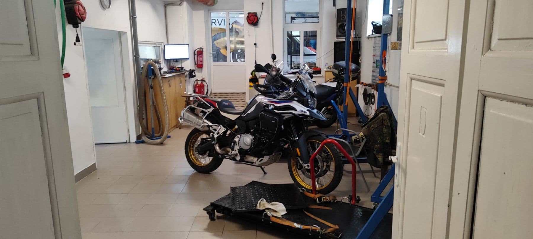 Predaj domu 664 m², pozemek 630 m², 9. května, Jablonec nad Nisou, Liberecký kraj Predaj domu 664 m², pozemek 630 m², 9. května, Jablonec nad Nisou, Liberecký kraj