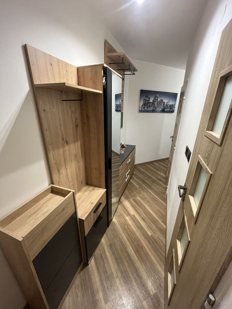 Predaj bytu 2-izbový 55 m², Nejedlého, Sezemice, Pardubický kraj Predaj bytu 2-izbový 55 m², Nejedlého, Sezemice, Pardubický kraj