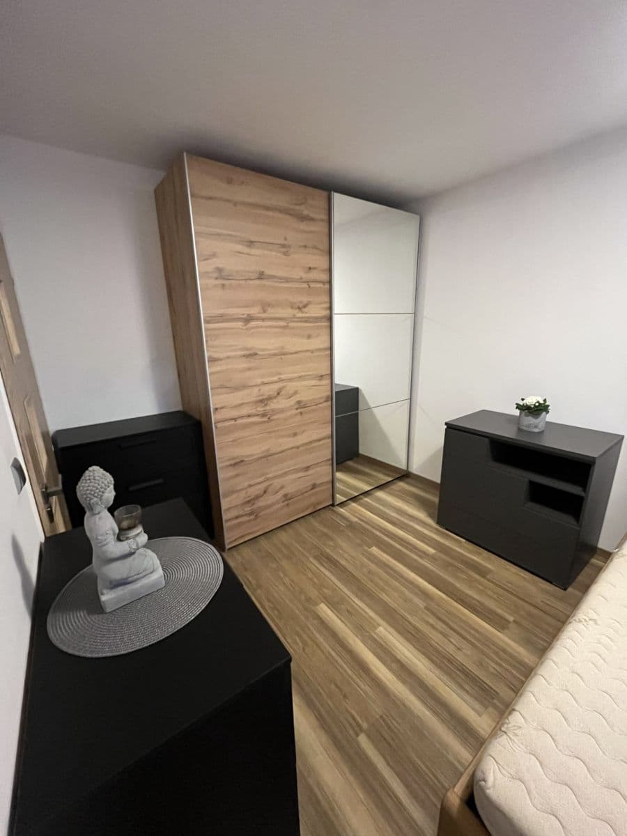 Predaj bytu 2-izbový 55 m², Nejedlého, Sezemice, Pardubický kraj Predaj bytu 2-izbový 55 m², Nejedlého, Sezemice, Pardubický kraj