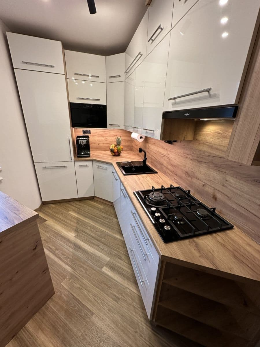 Predaj bytu 2-izbový 55 m², Nejedlého, Sezemice, Pardubický kraj Predaj bytu 2-izbový 55 m², Nejedlého, Sezemice, Pardubický kraj