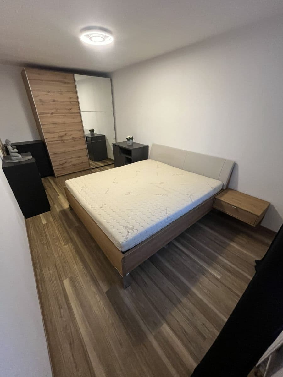 Predaj bytu 2-izbový 55 m², Nejedlého, Sezemice, Pardubický kraj Predaj bytu 2-izbový 55 m², Nejedlého, Sezemice, Pardubický kraj