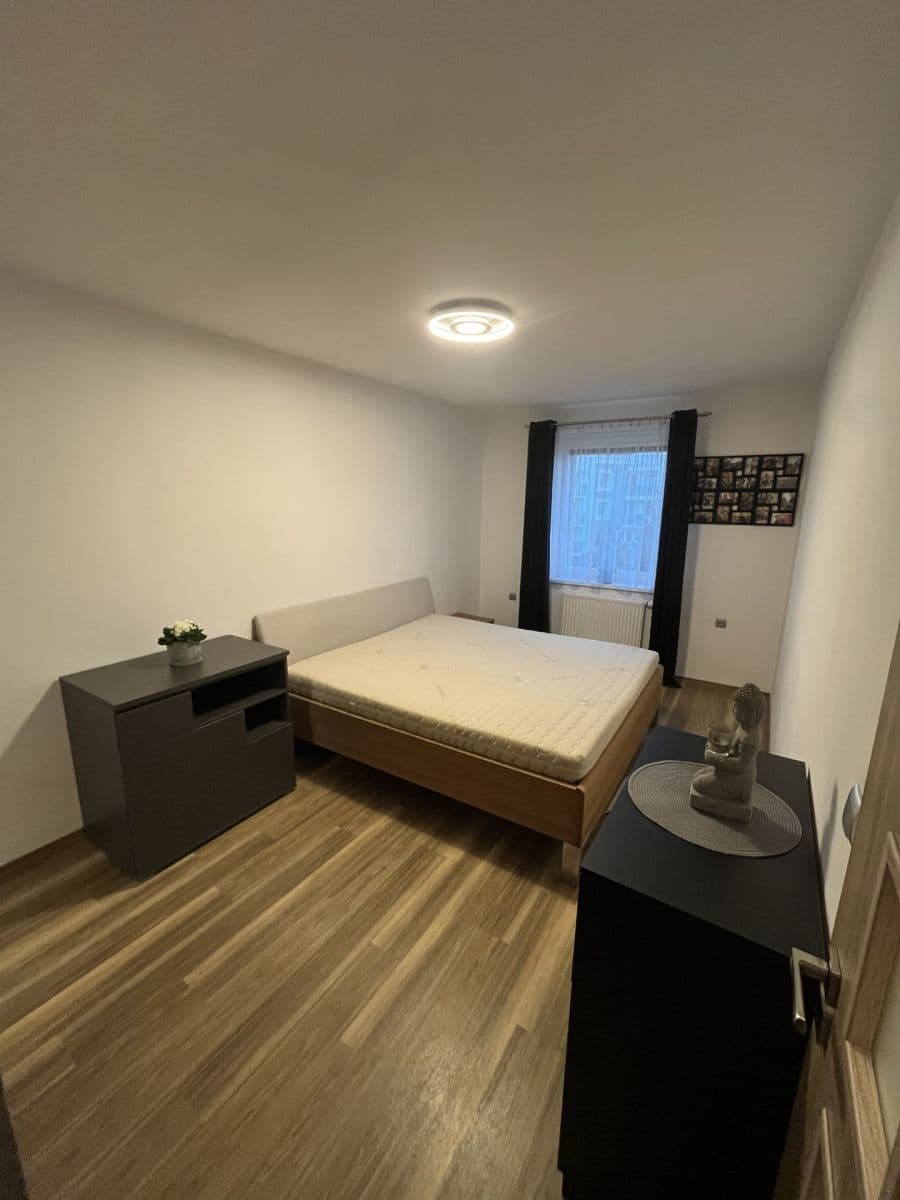 Predaj bytu 2-izbový 55 m², Nejedlého, Sezemice, Pardubický kraj Predaj bytu 2-izbový 55 m², Nejedlého, Sezemice, Pardubický kraj