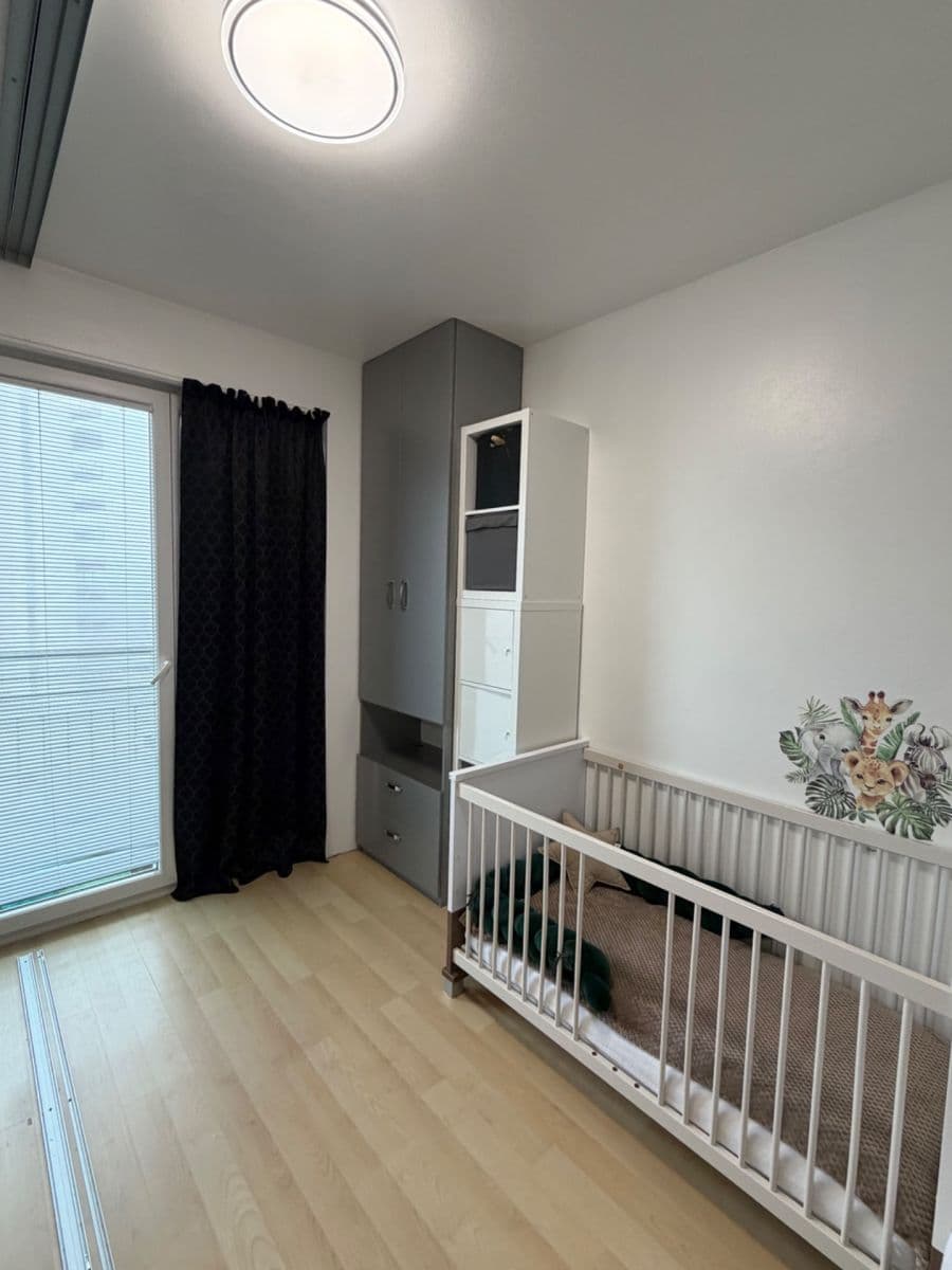 Predaj bytu 1-izbový 42 m², Pavla Beneše, Praha, Praha Predaj bytu 1-izbový 42 m², Pavla Beneše, Praha, Praha