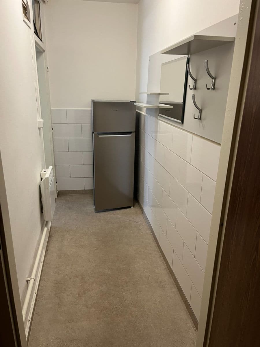 Prenájom bytu 1-izbový 35 m², Radimova, Praha, Praha Prenájom bytu 1-izbový 35 m², Radimova, Praha, Praha