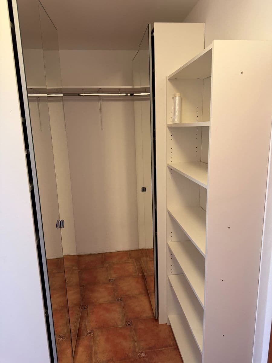 Predaj bytu 1-izbový 40 m², Moravská, Rožnov pod Radhoštěm, Zlínský kraj Predaj bytu 1-izbový 40 m², Moravská, Rožnov pod Radhoštěm, Zlínský kraj