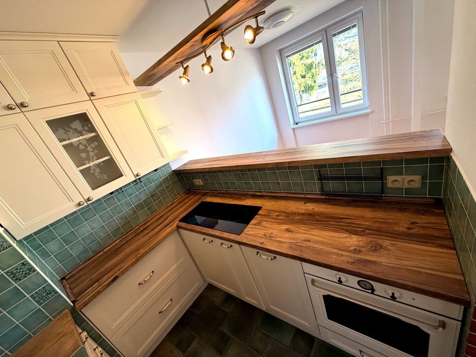 Predaj bytu 1-izbový 40 m², Moravská, Rožnov pod Radhoštěm, Zlínský kraj Predaj bytu 1-izbový 40 m², Moravská, Rožnov pod Radhoštěm, Zlínský kraj