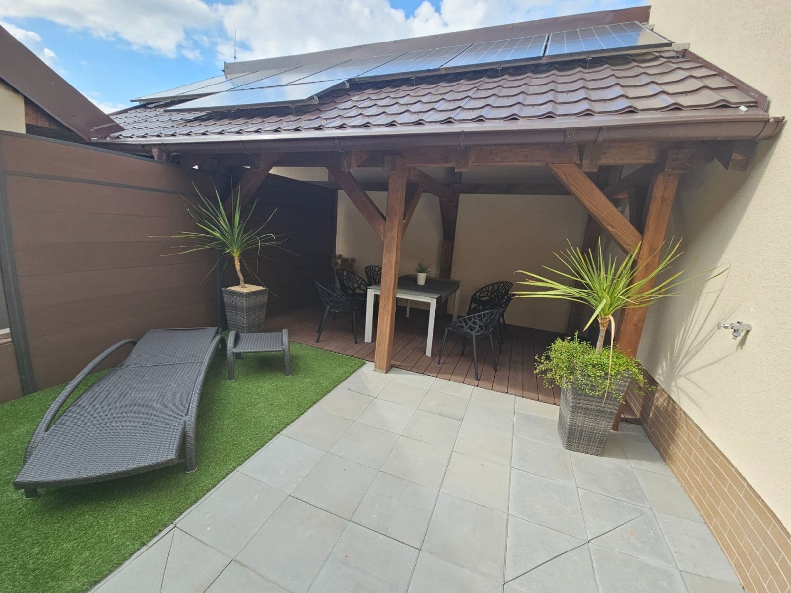 Prenájom domu 180 m², pozemek 28 m², Jilemnického, Olomouc, Olomoucký kraj Prenájom domu 180 m², pozemek 28 m², Jilemnického, Olomouc, Olomoucký kraj