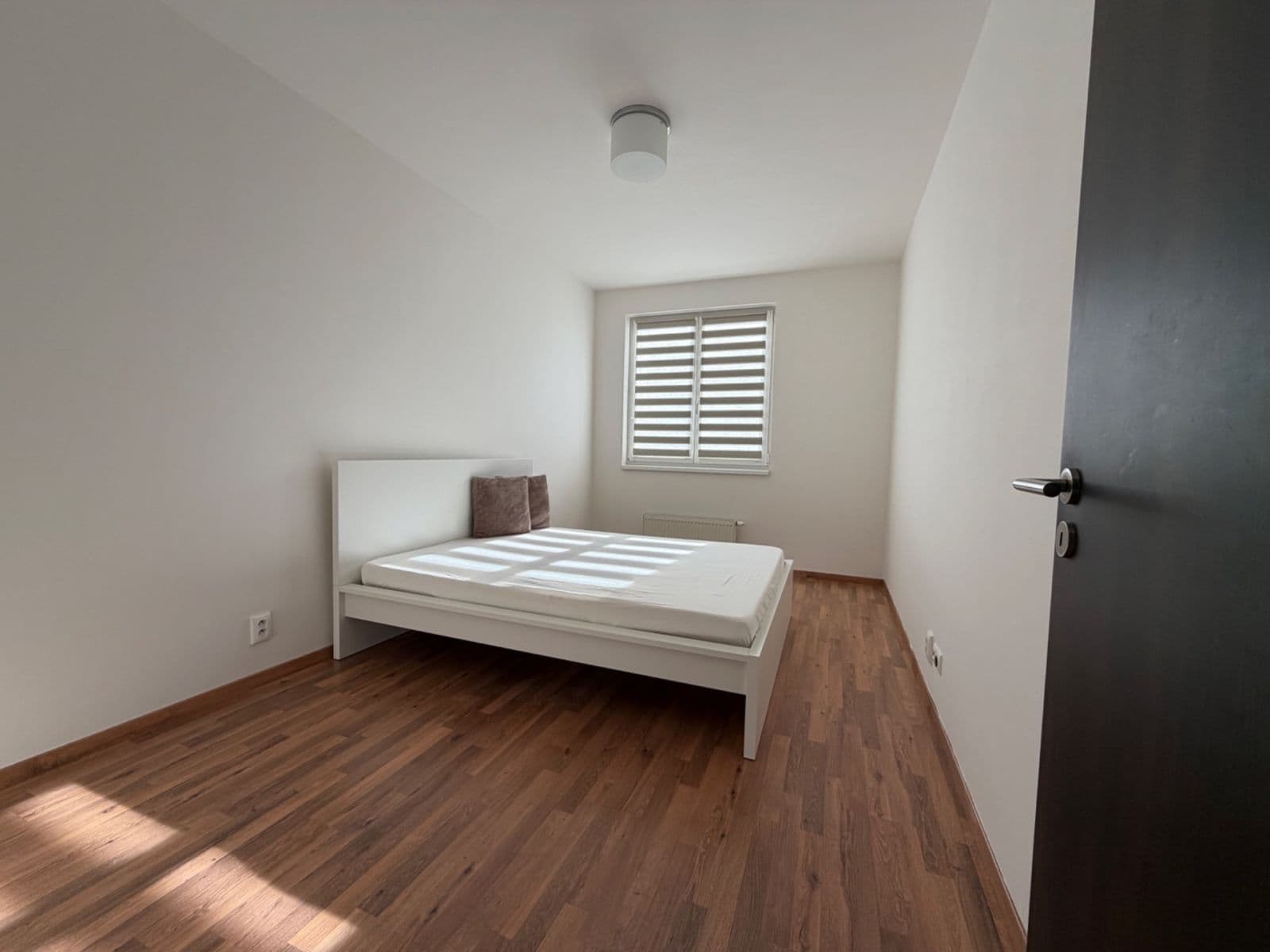 Prenájom bytu 2-izbový 59 m², Jantarová, Ostrava, Moravskoslezský kraj Prenájom bytu 2-izbový 59 m², Jantarová, Ostrava, Moravskoslezský kraj