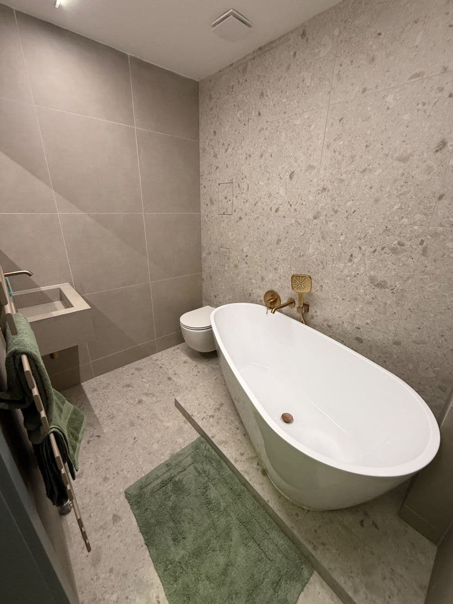 Predaj bytu 3-izbový 80 m², Kupkova, Břeclav, Jihomoravský kraj Predaj bytu 3-izbový 80 m², Kupkova, Břeclav, Jihomoravský kraj