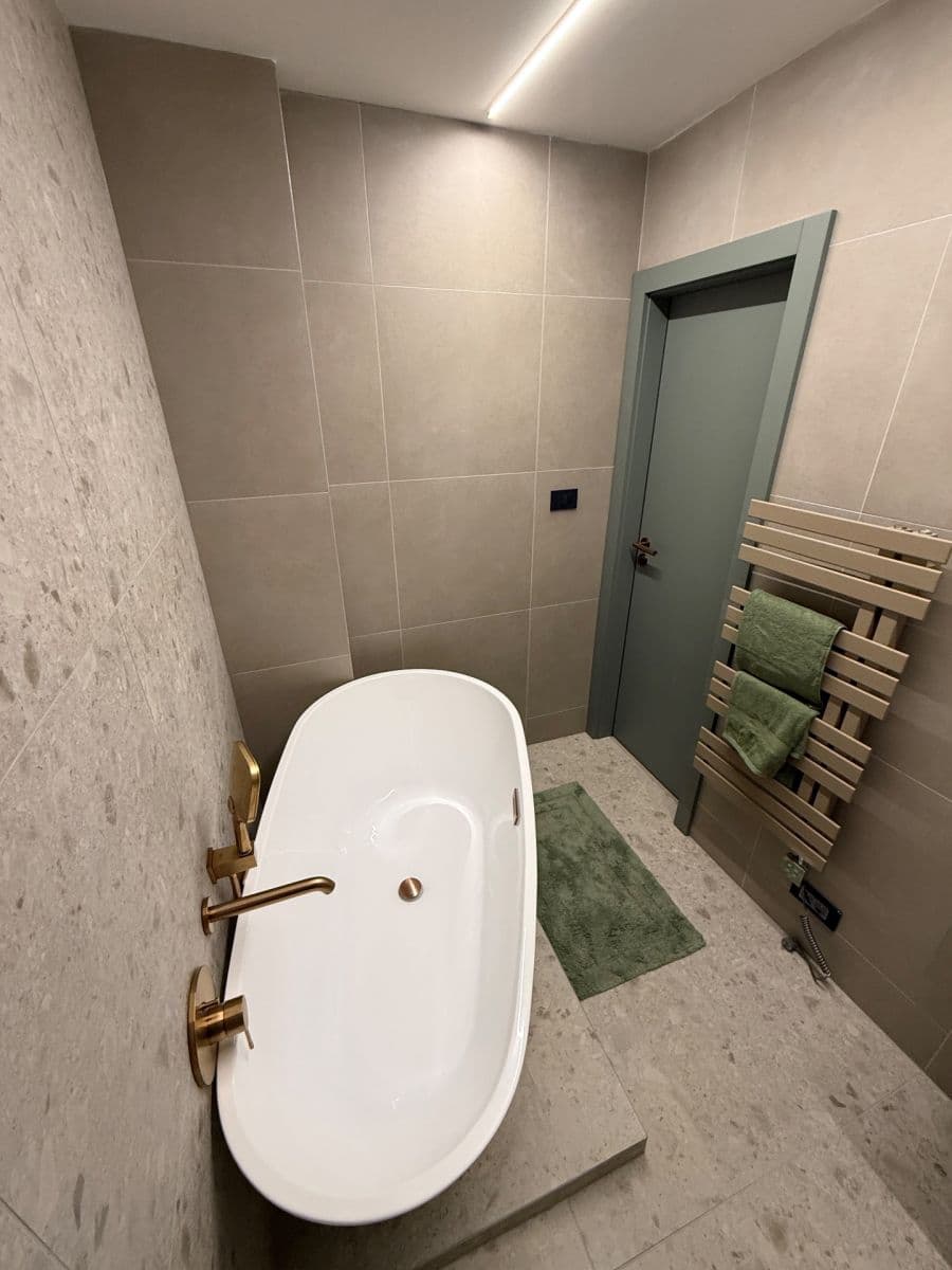 Predaj bytu 3-izbový 80 m², Kupkova, Břeclav, Jihomoravský kraj Predaj bytu 3-izbový 80 m², Kupkova, Břeclav, Jihomoravský kraj