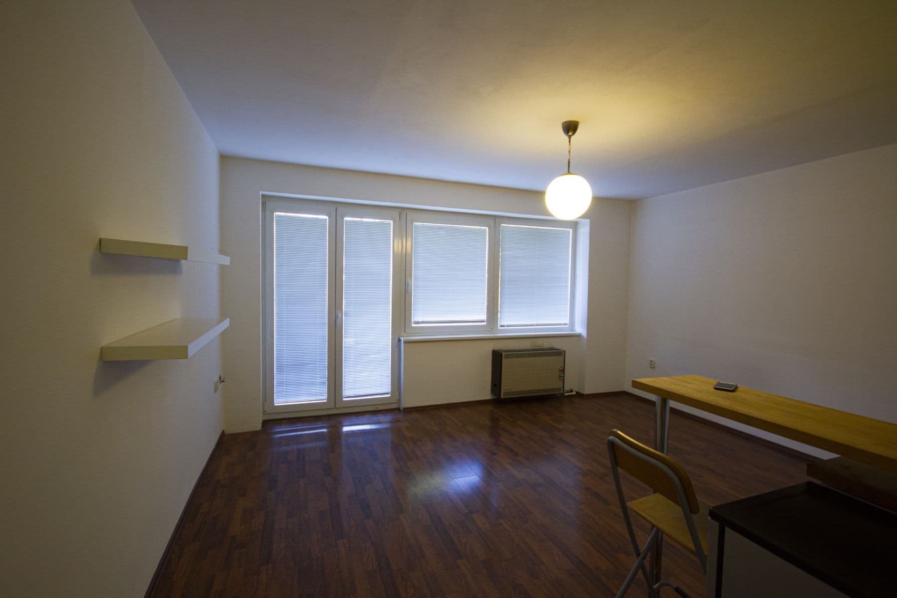 Prenájom bytu 1-izbový 26 m², Lukešova, Praha, Praha Prenájom bytu 1-izbový 26 m², Lukešova, Praha, Praha