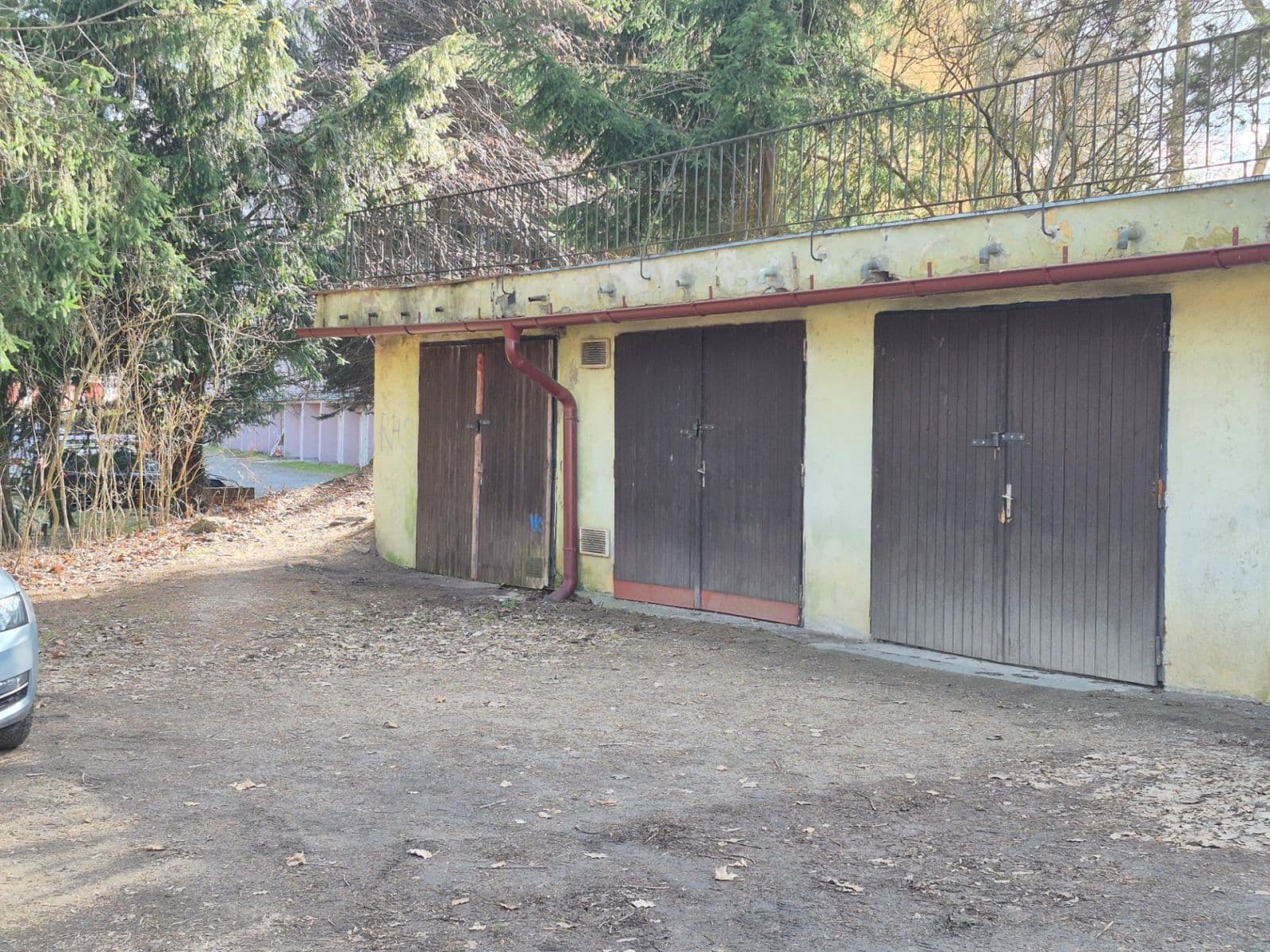 Predaj garáže 18 m², Liberec, Liberecký kraj Predaj garáže 18 m², Liberec, Liberecký kraj