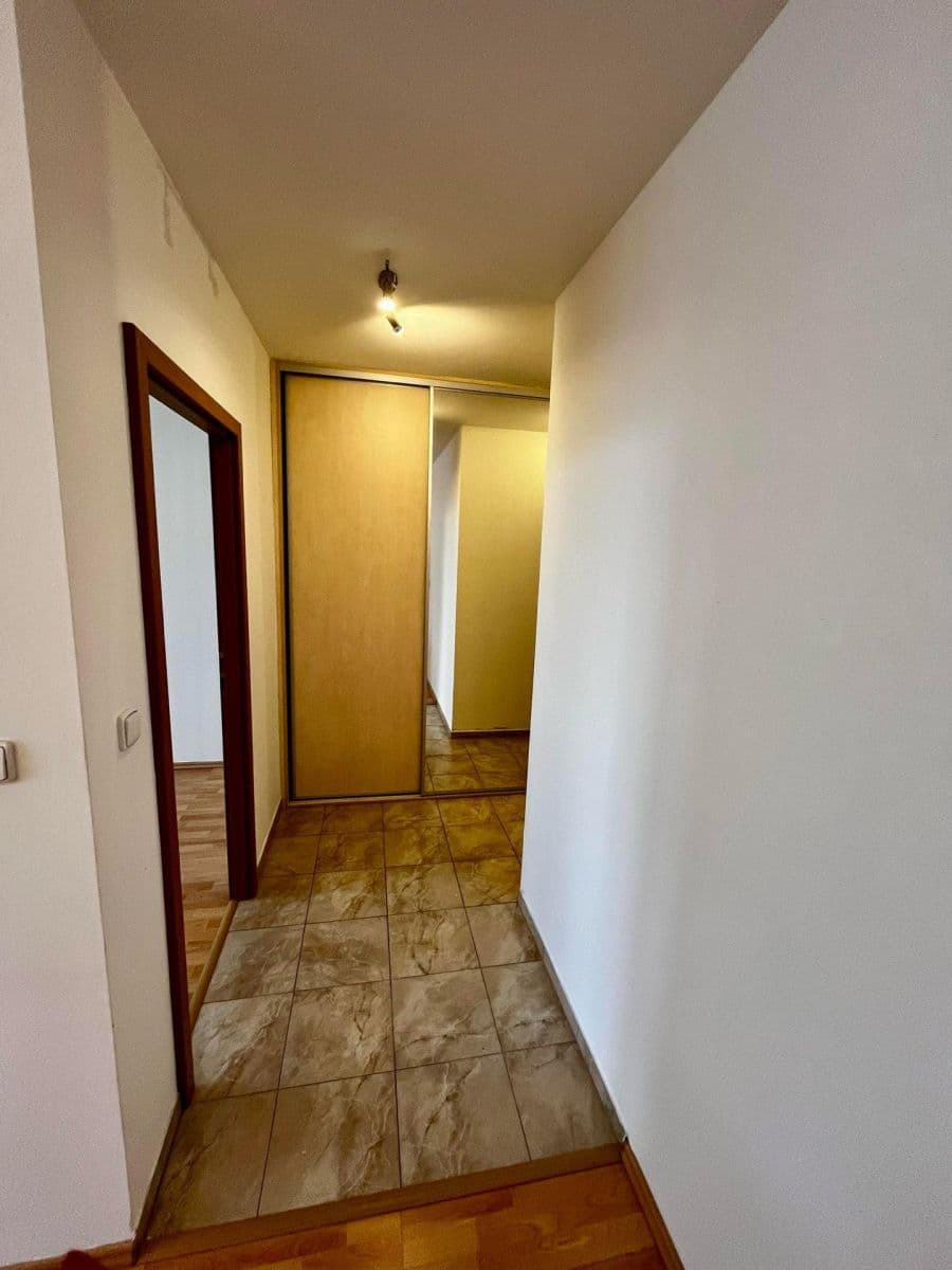 Prenájom bytu 2-izbový 45 m², Böhmova, Praha, Praha Prenájom bytu 2-izbový 45 m², Böhmova, Praha, Praha