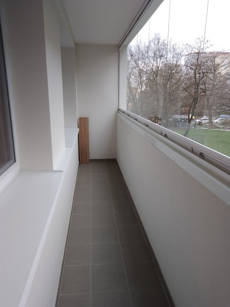 Prenájom bytu 1-izbový 30 m², Milevská, Praha, Praha Prenájom bytu 1-izbový 30 m², Milevská, Praha, Praha