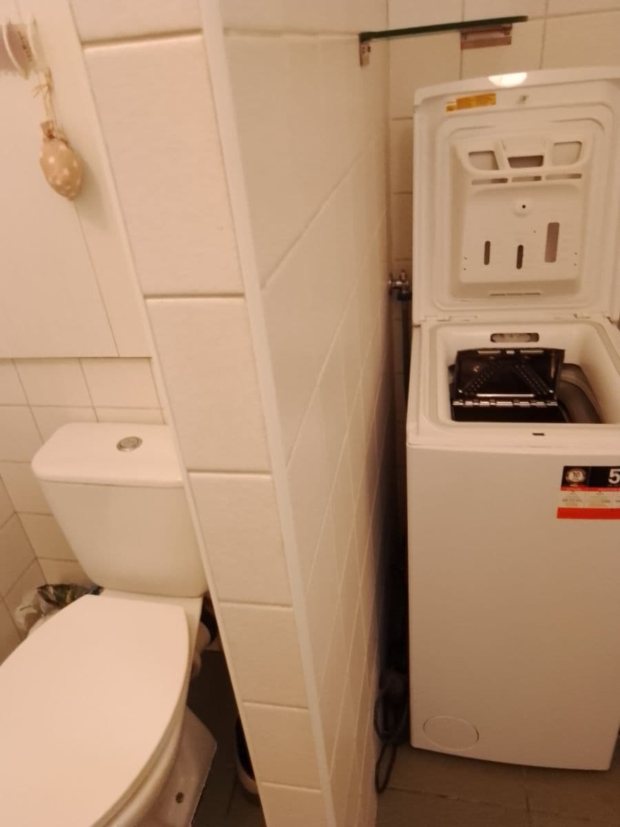 Prenájom bytu 1-izbový 30 m², Milevská, Praha, Praha Prenájom bytu 1-izbový 30 m², Milevská, Praha, Praha