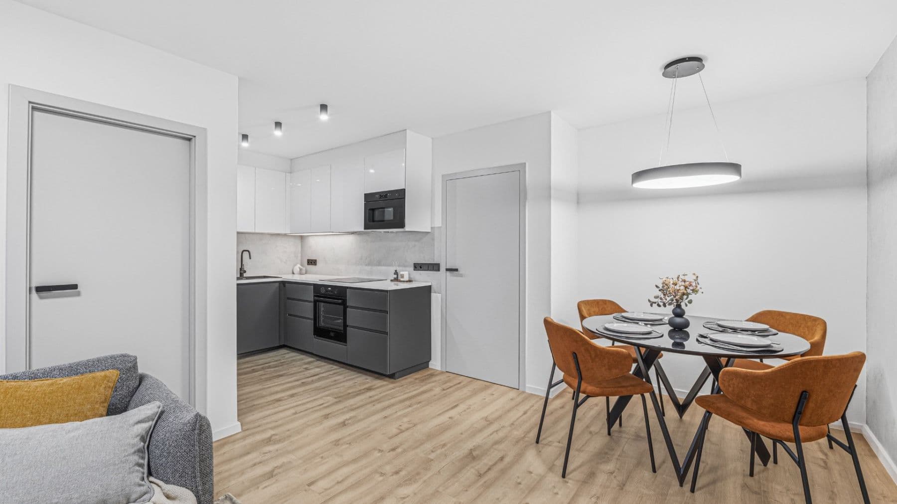 Predaj bytu 4-izbový 80 m², Emilie Hyblerové, Praha, Praha Predaj bytu 4-izbový 80 m², Emilie Hyblerové, Praha, Praha