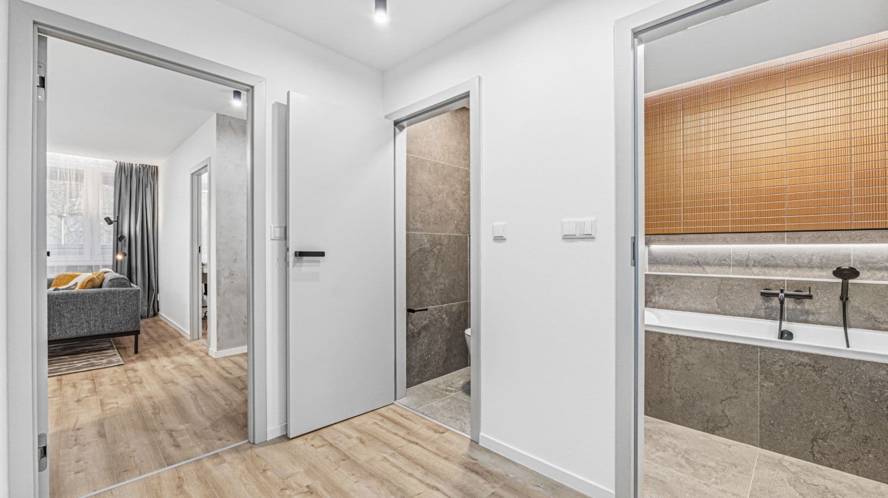 Predaj bytu 4-izbový 80 m², Emilie Hyblerové, Praha, Praha Predaj bytu 4-izbový 80 m², Emilie Hyblerové, Praha, Praha