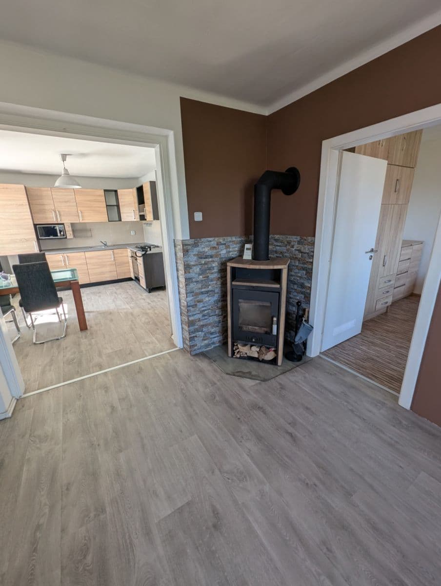 Prenájom bytu 2-izbový 54 m², Seifertova, Jihlava, Kraj Vysočina Prenájom bytu 2-izbový 54 m², Seifertova, Jihlava, Kraj Vysočina
