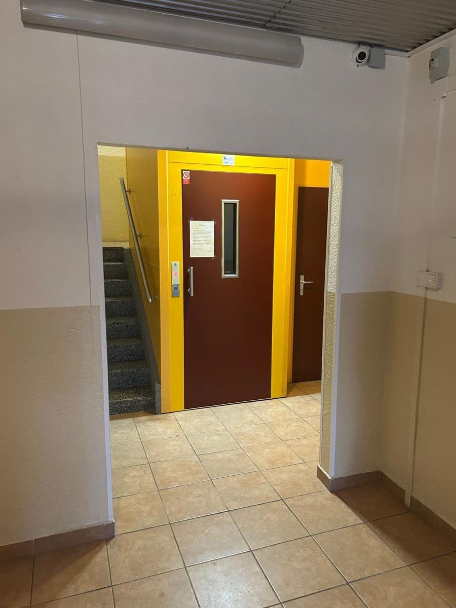 Predaj bytu 1-izbový 27 m², Josefy Kolářové, České Budějovice, Jihočeský kraj Predaj bytu 1-izbový 27 m², Josefy Kolářové, České Budějovice, Jihočeský kraj