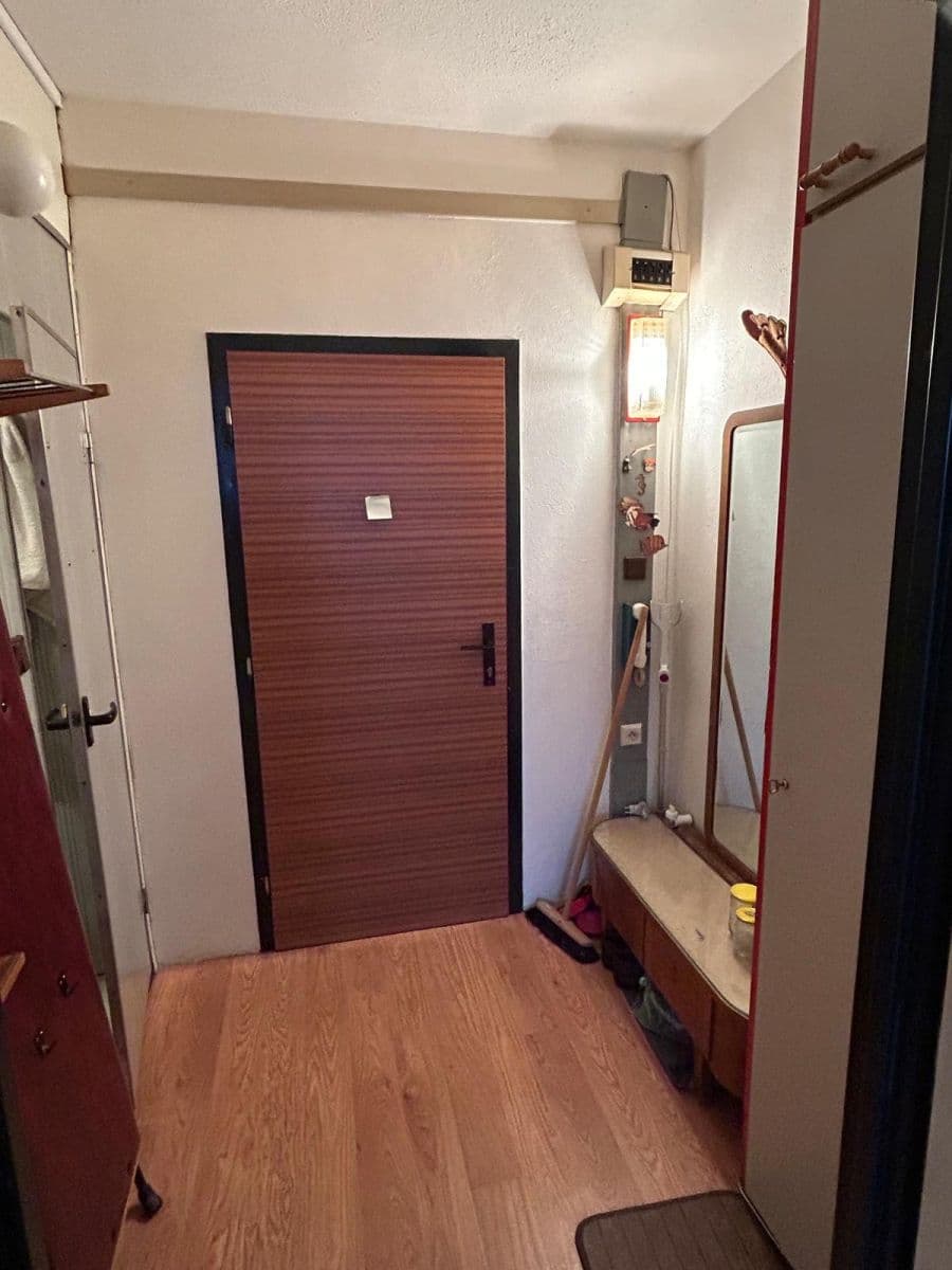 Predaj bytu 1-izbový 27 m², Josefy Kolářové, České Budějovice, Jihočeský kraj Predaj bytu 1-izbový 27 m², Josefy Kolářové, České Budějovice, Jihočeský kraj