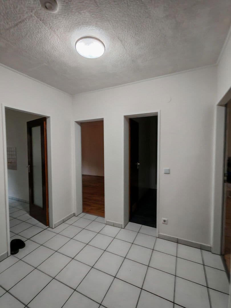 Predaj bytu 3-izbový 69 m², Röthenbach an der Pegnitz, Bavorsko Predaj bytu 3-izbový 69 m², Röthenbach an der Pegnitz, Bavorsko