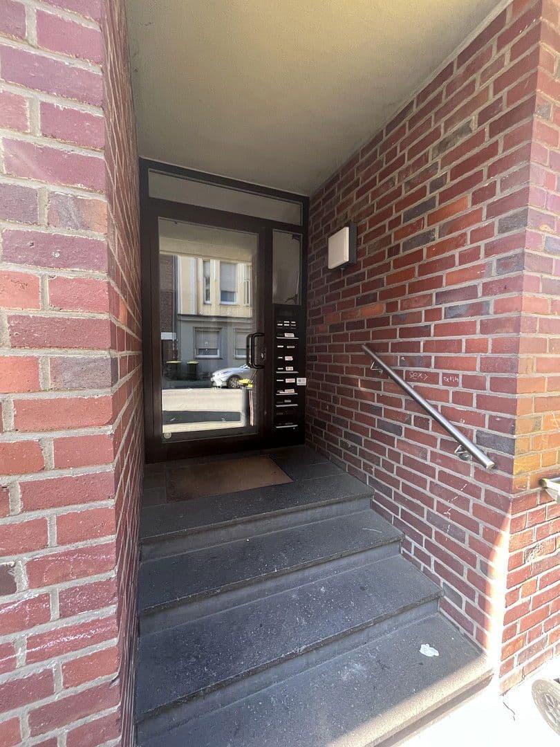 Prenájom bytu 3-izbový 67 m², Regentenstraße 93, Mönchengladbach, Severné Porýnie - Westfálsko Prenájom bytu 3-izbový 67 m², Regentenstraße 93, Mönchengladbach, Severné Porýnie - Westfálsko