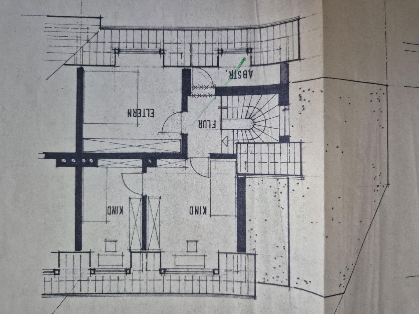 Predaj domu 111 m², pozemek 336 m², Dillingen/Saar, Sársko Predaj domu 111 m², pozemek 336 m², Dillingen/Saar, Sársko