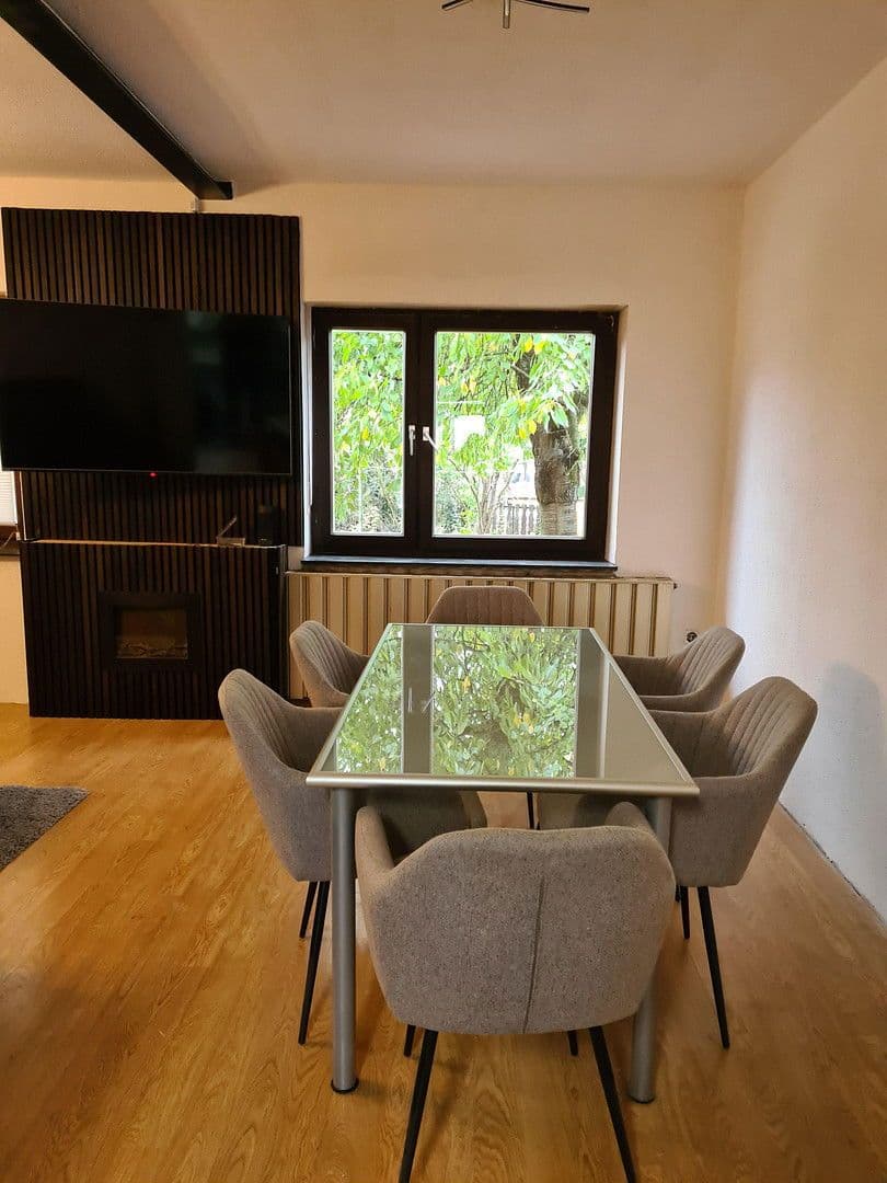 Predaj domu 111 m², pozemek 336 m², Dillingen/Saar, Sársko Predaj domu 111 m², pozemek 336 m², Dillingen/Saar, Sársko