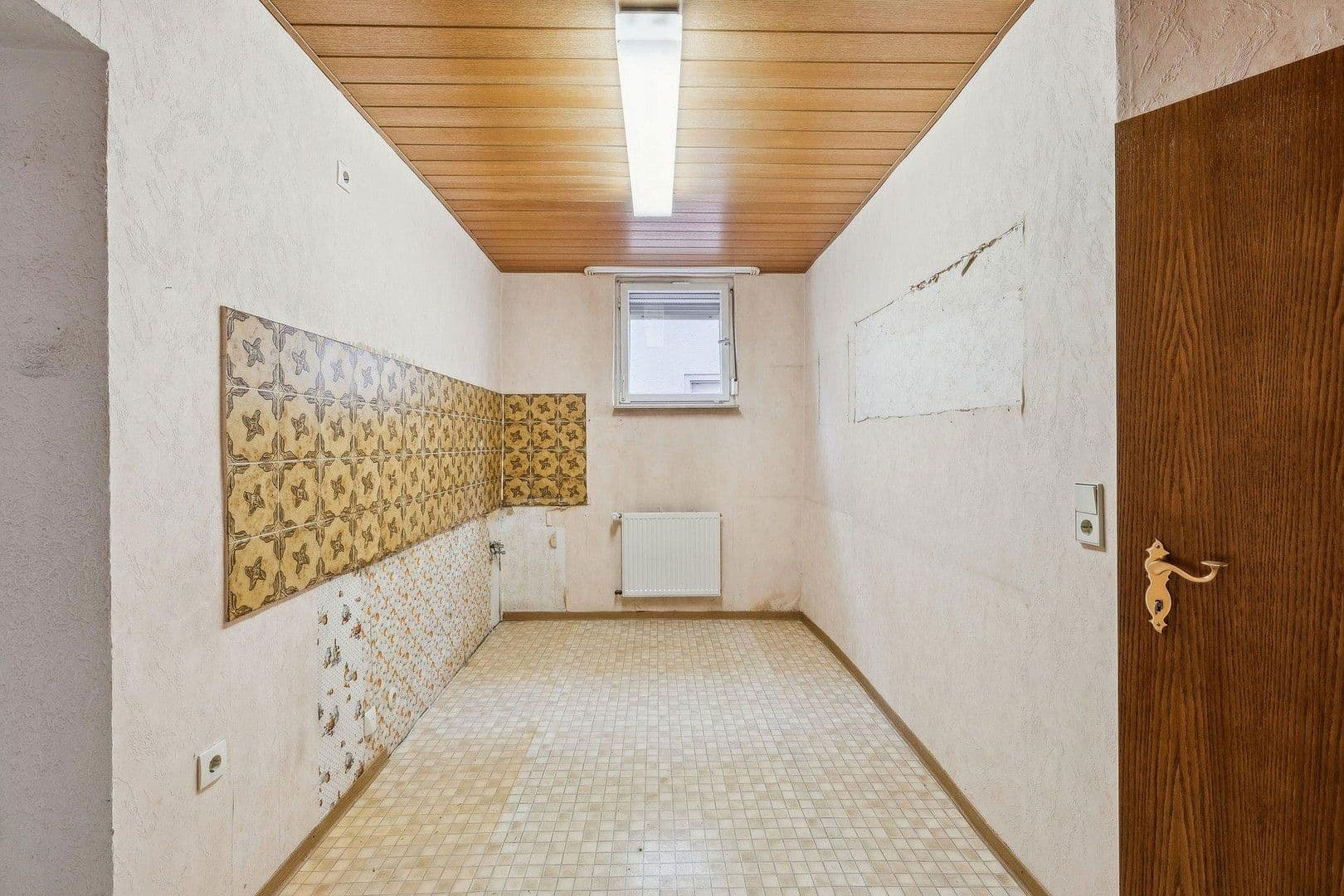 Predaj domu 291 m², pozemek 292 m², Stockstadt am Rhein, Hesensko Predaj domu 291 m², pozemek 292 m², Stockstadt am Rhein, Hesensko