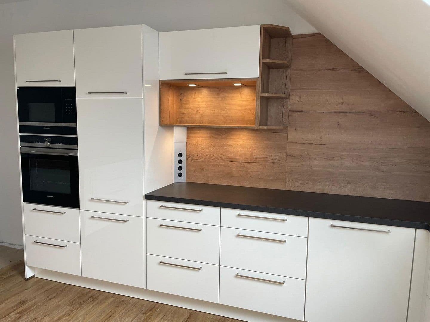 Predaj bytu 4-izbový 97 m², Hagenbrunn, Dolné Rakúsko Predaj bytu 4-izbový 97 m², Hagenbrunn, Dolné Rakúsko