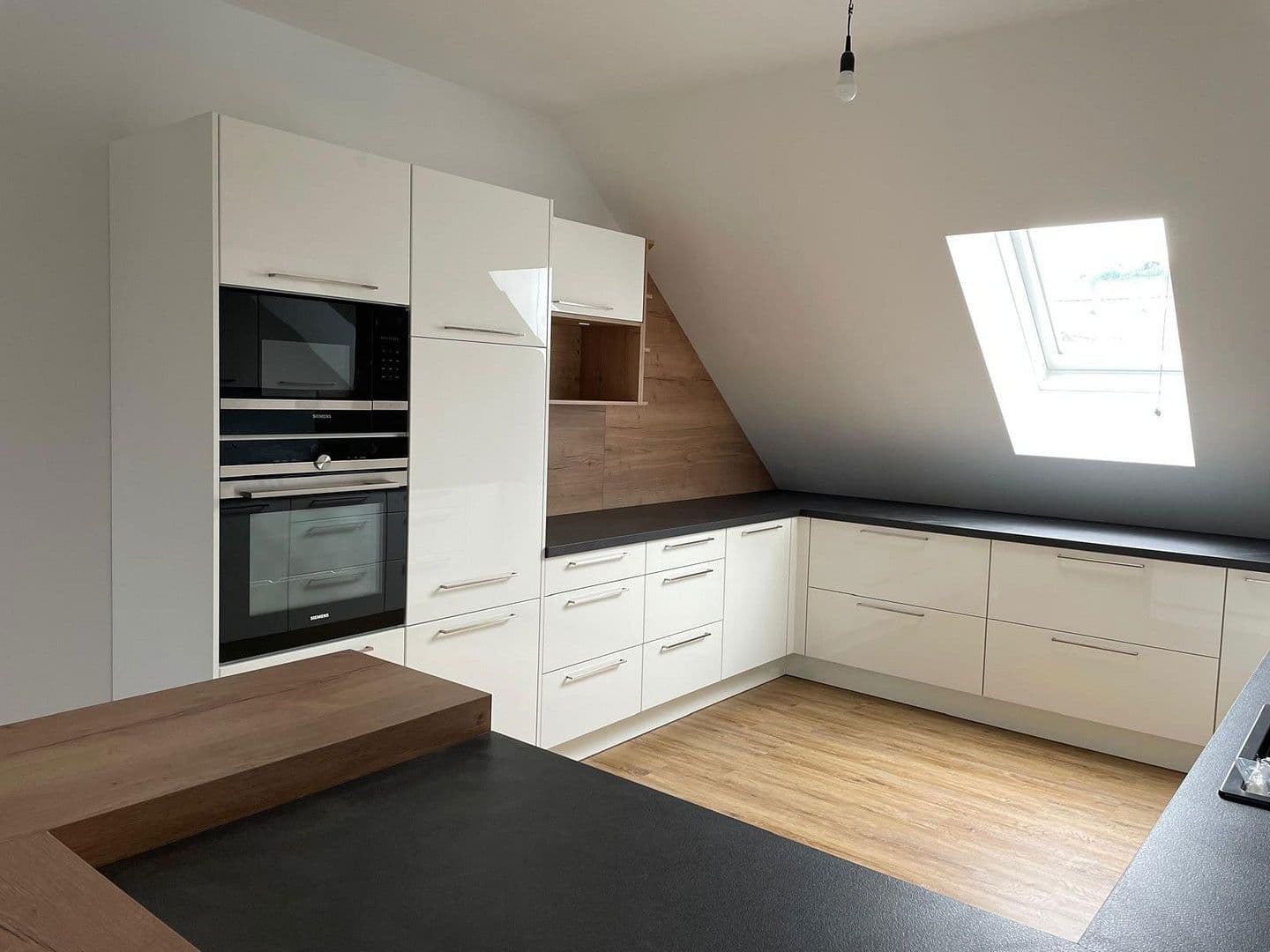 Predaj bytu 4-izbový 97 m², Hagenbrunn, Dolné Rakúsko Predaj bytu 4-izbový 97 m², Hagenbrunn, Dolné Rakúsko