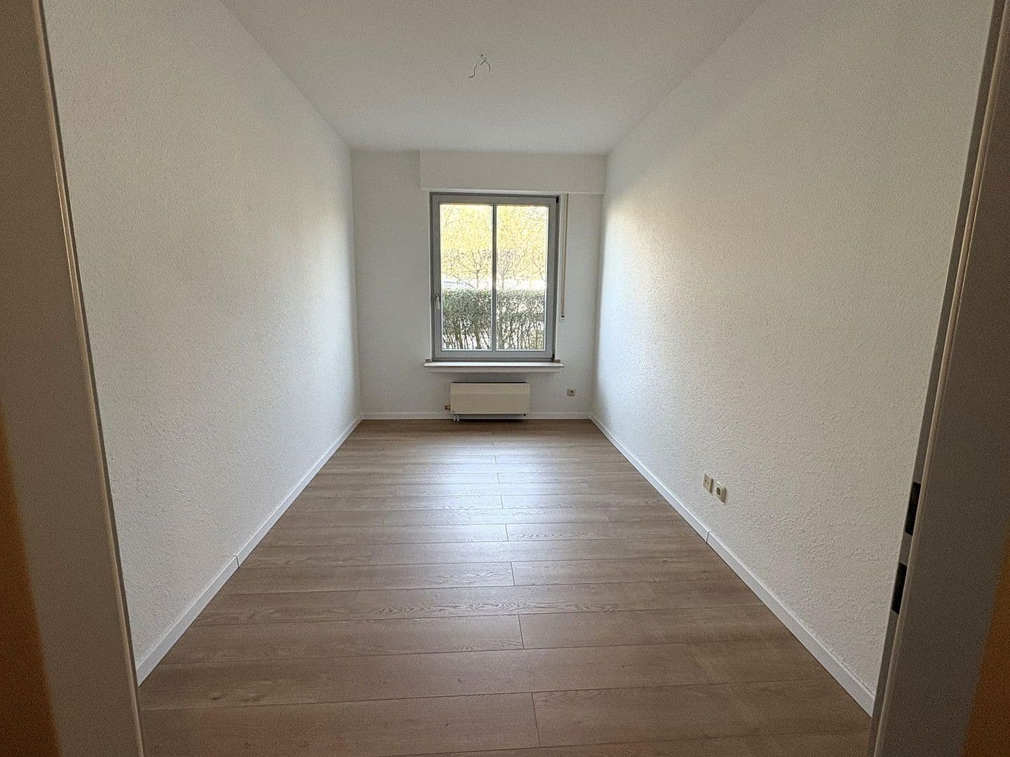 Predaj bytu 3-izbový 71 m², Kastanienring 14, Leipzig, Sasko Predaj bytu 3-izbový 71 m², Kastanienring 14, Leipzig, Sasko