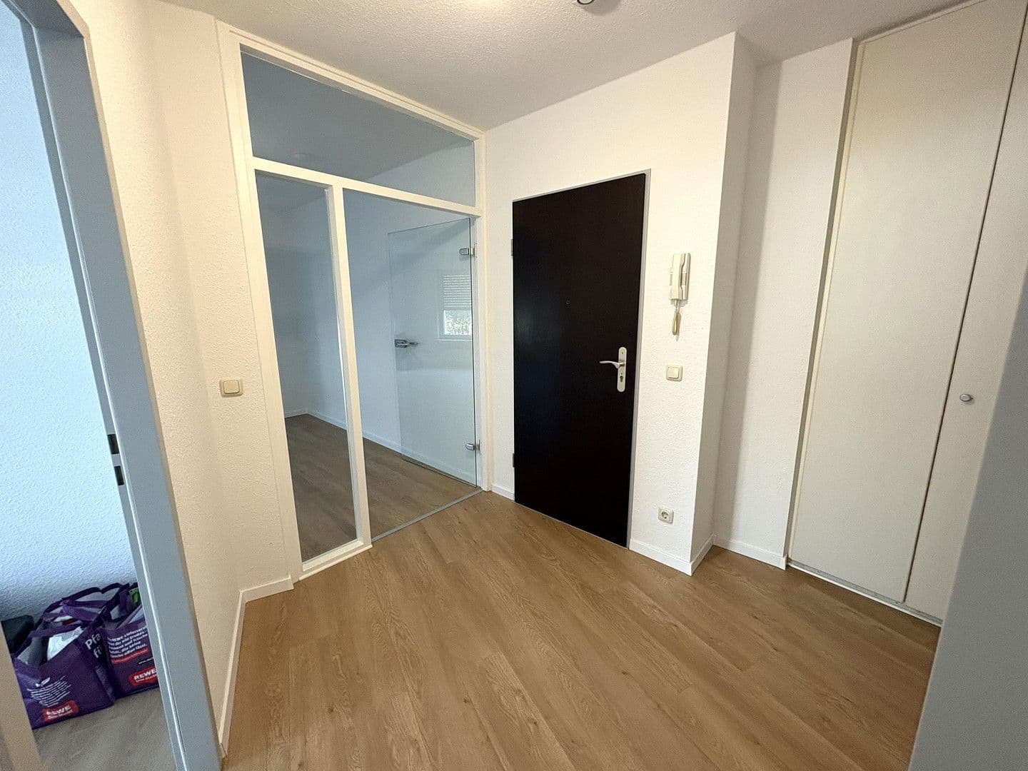 Predaj bytu 3-izbový 71 m², Kastanienring 14, Leipzig, Sasko Predaj bytu 3-izbový 71 m², Kastanienring 14, Leipzig, Sasko