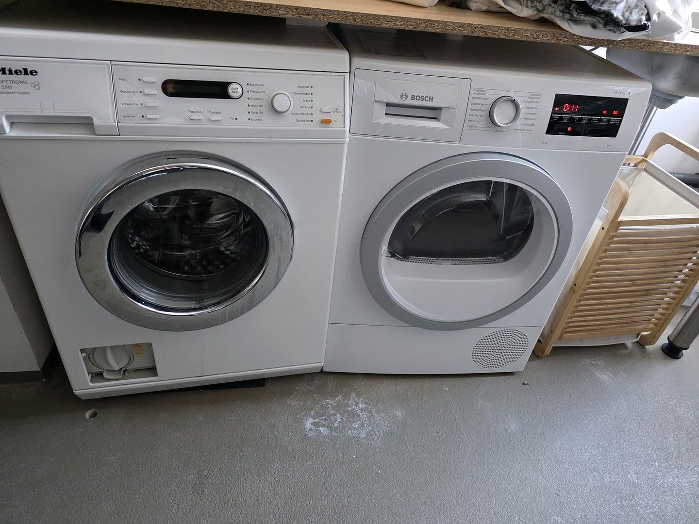 Prenájom bytu 3-izbový 80 m², Hohenmölsen, Sasko-Anhaltsko Prenájom bytu 3-izbový 80 m², Hohenmölsen, Sasko-Anhaltsko