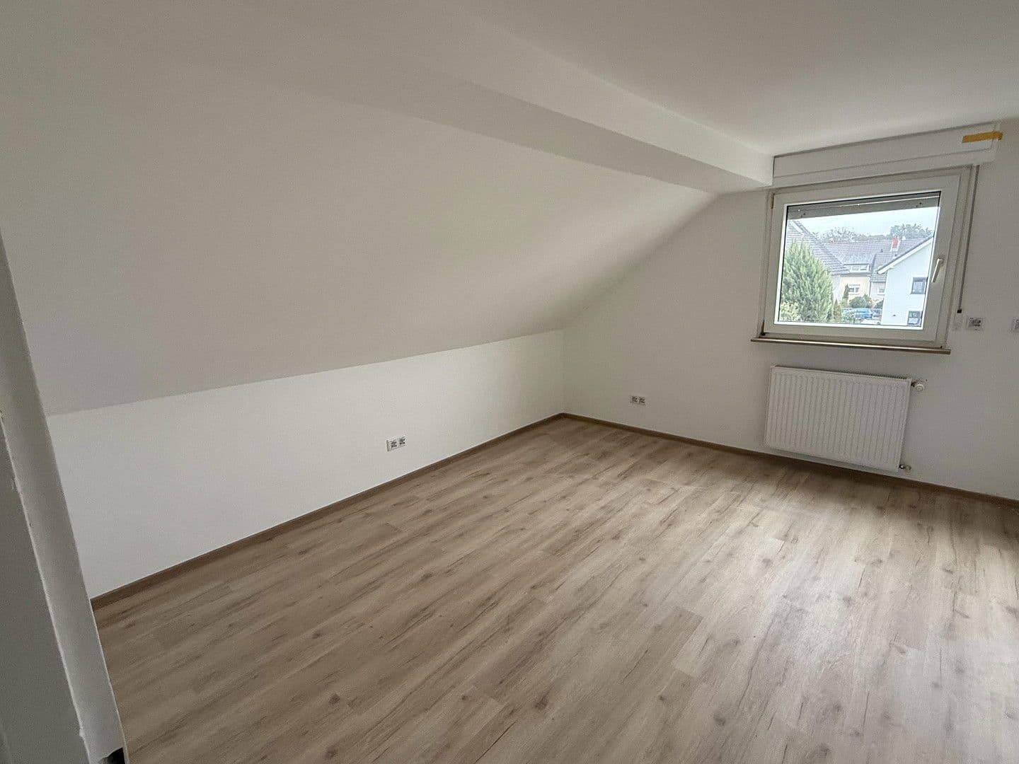 Prenájom bytu 2-izbový 53 m², Konrad Adenauer Str. 3, Mühlheim am Main, Hesensko Prenájom bytu 2-izbový 53 m², Konrad Adenauer Str. 3, Mühlheim am Main, Hesensko