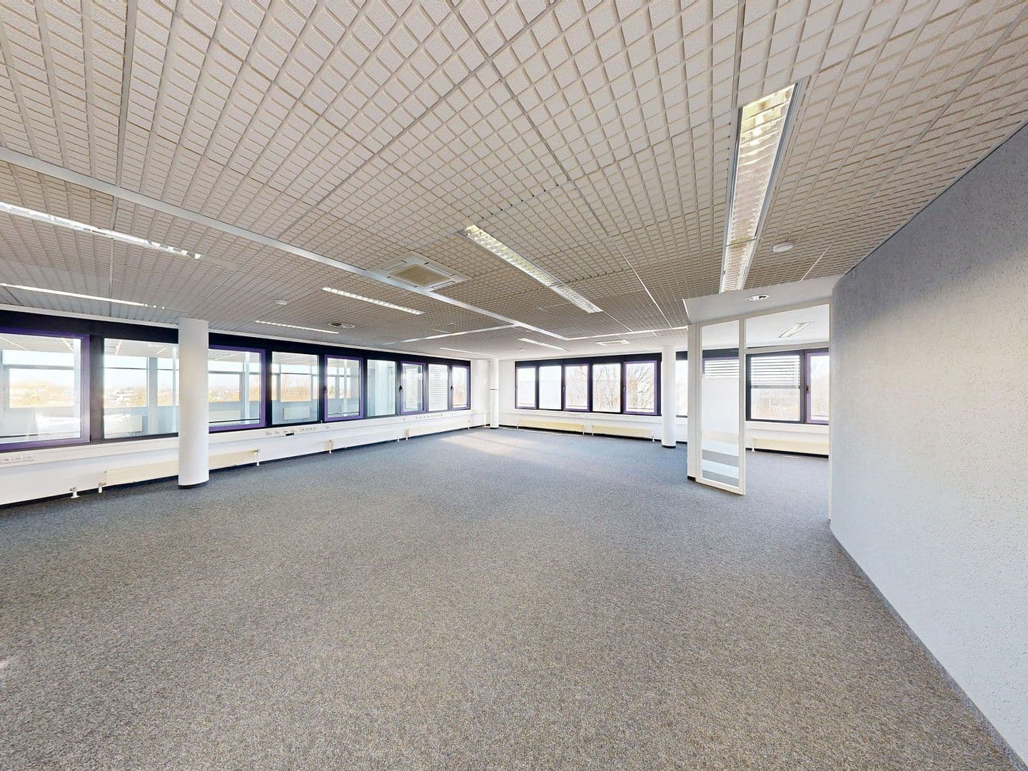 Prenájom kancelárie 395 m², Berblingerstraße 12, Ditzingen, Bádensko-Wurttembersko Prenájom kancelárie 395 m², Berblingerstraße 12, Ditzingen, Bádensko-Wurttembersko