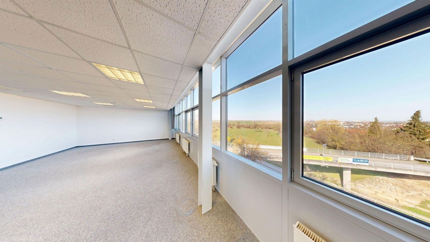 Prenájom kancelárie 395 m², Berblingerstraße 12, Ditzingen, Bádensko-Wurttembersko Prenájom kancelárie 395 m², Berblingerstraße 12, Ditzingen, Bádensko-Wurttembersko