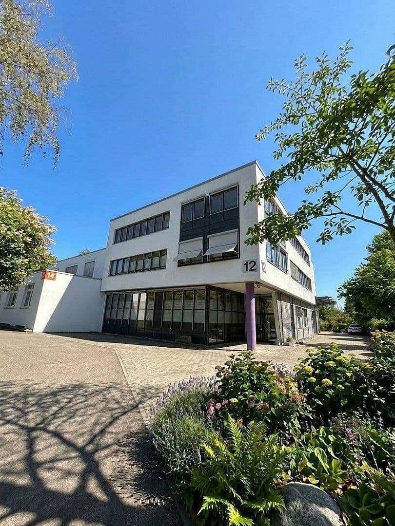 Prenájom kancelárie 395 m², Berblingerstraße 12, Ditzingen, Bádensko-Wurttembersko Prenájom kancelárie 395 m², Berblingerstraße 12, Ditzingen, Bádensko-Wurttembersko
