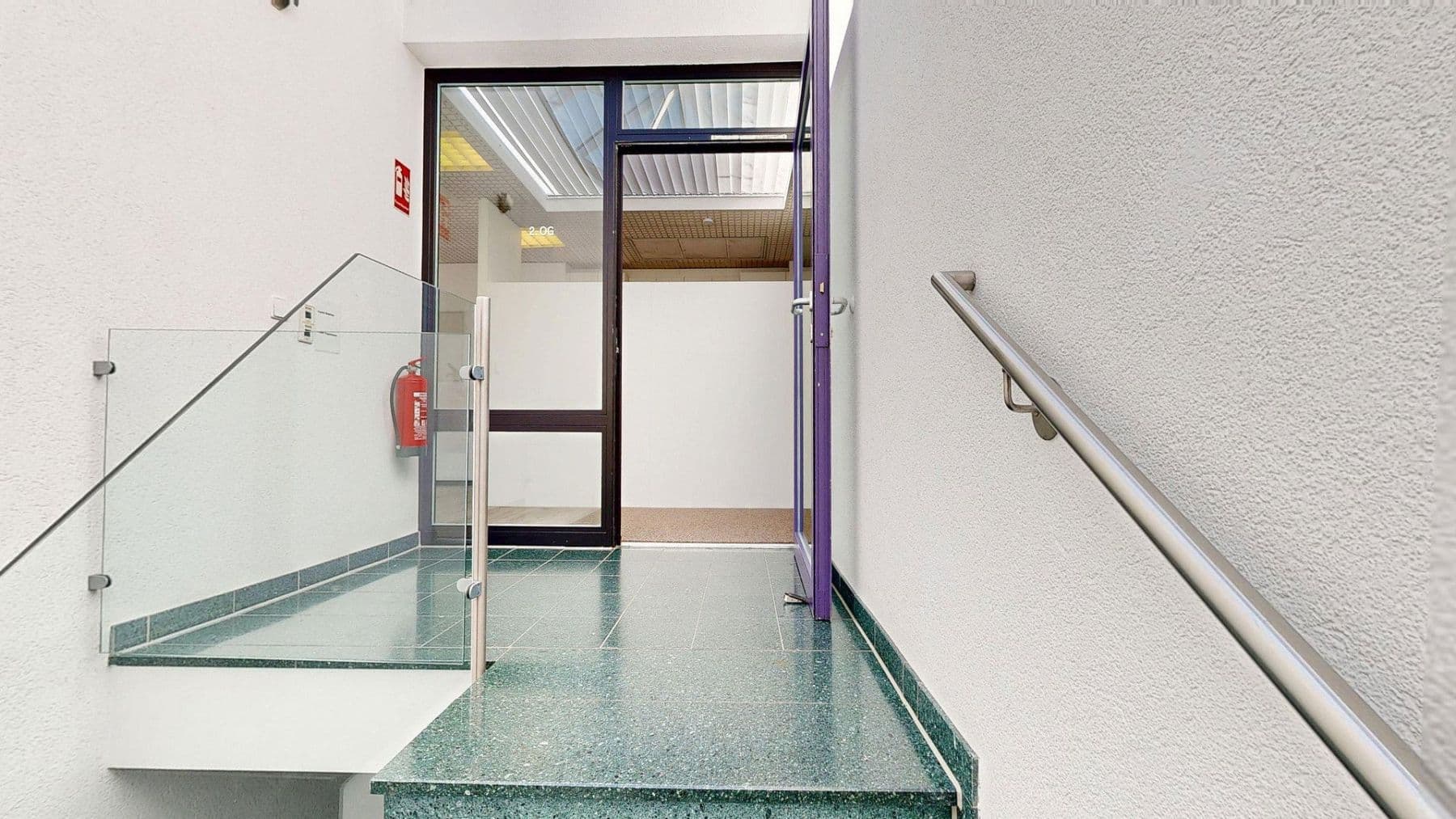 Prenájom kancelárie 395 m², Berblingerstraße 12, Ditzingen, Bádensko-Wurttembersko Prenájom kancelárie 395 m², Berblingerstraße 12, Ditzingen, Bádensko-Wurttembersko