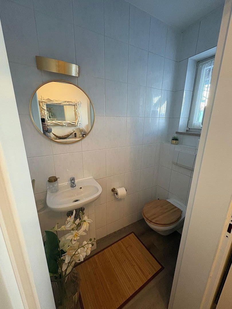 Prenájom domu 137 m², pozemek 150 m², München, Bavorsko Prenájom domu 137 m², pozemek 150 m², München, Bavorsko